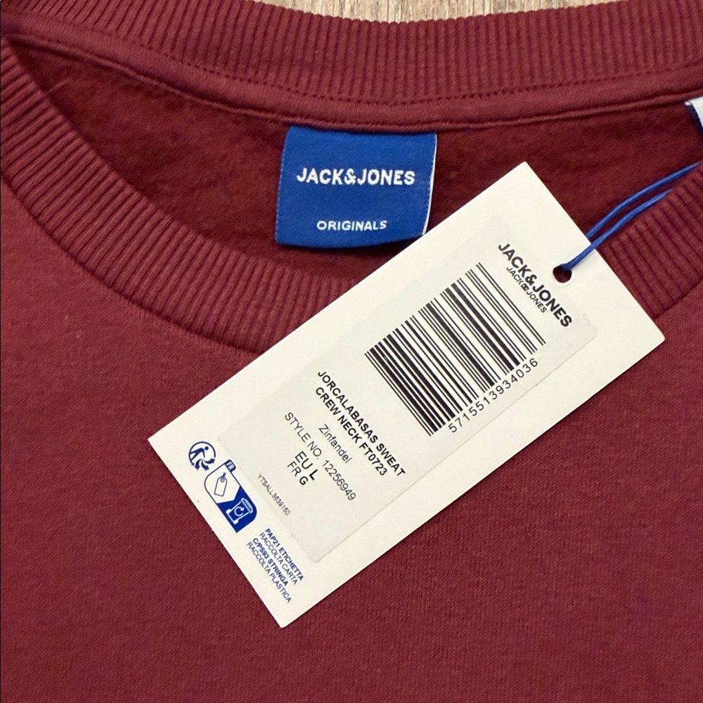 Jack & Jones oversized sweatshirt with Calabasas burgundy Size Large NWT - Picture 4 of 6